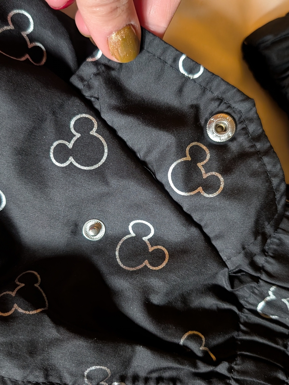 Disney Minnie Mouse Girls 2T Hooded Windbreaker Jacket Ears Bow Black - Picture 3 of 8